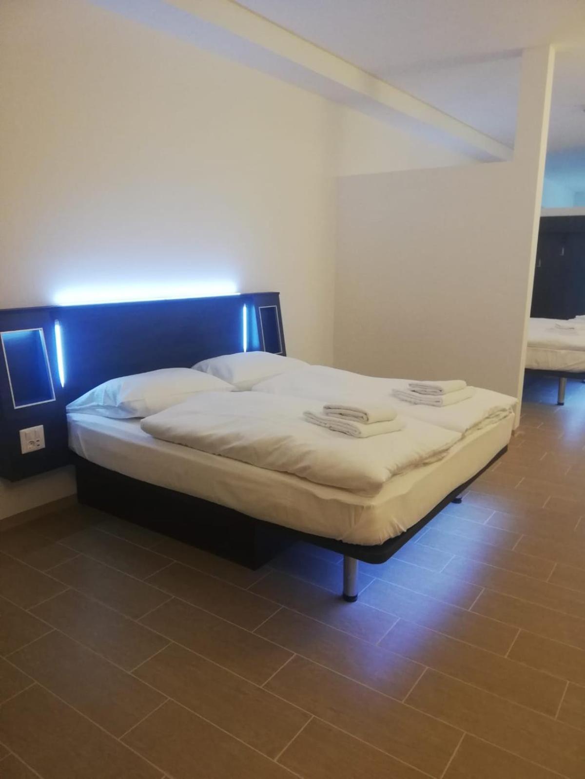 Augustus Hotel Bernkastel - Comfortable Budget Hotel Bernkastel-Kues Quarto foto